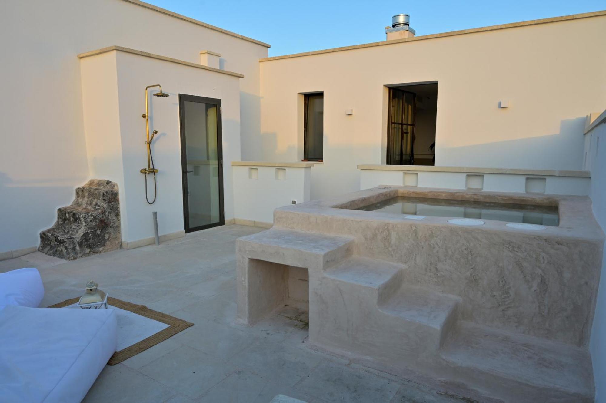 Jrooms - Apulian Home Tricase Buitenkant foto